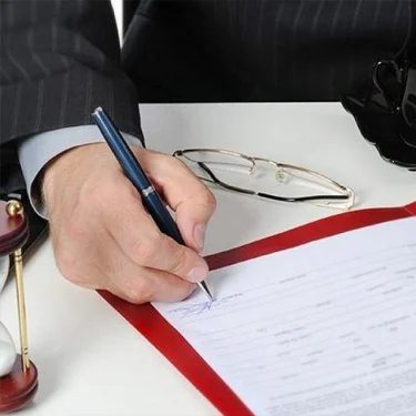 АДВОКАТ З АДМІНІСТРАТИВНИХ СПРАВ